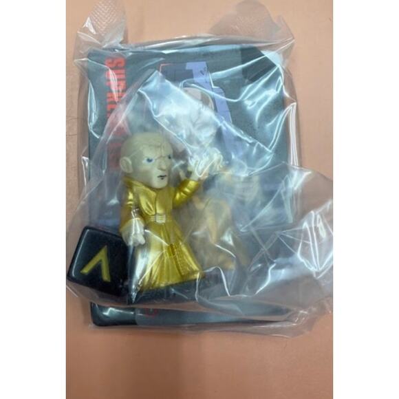Star Wars RIVALS Series 1 Booster Dark Supreme Leader Snoke Gold - Picture 1 of 1